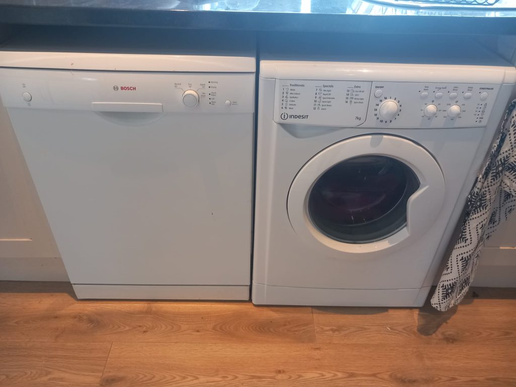 dishwashes and a washing machine